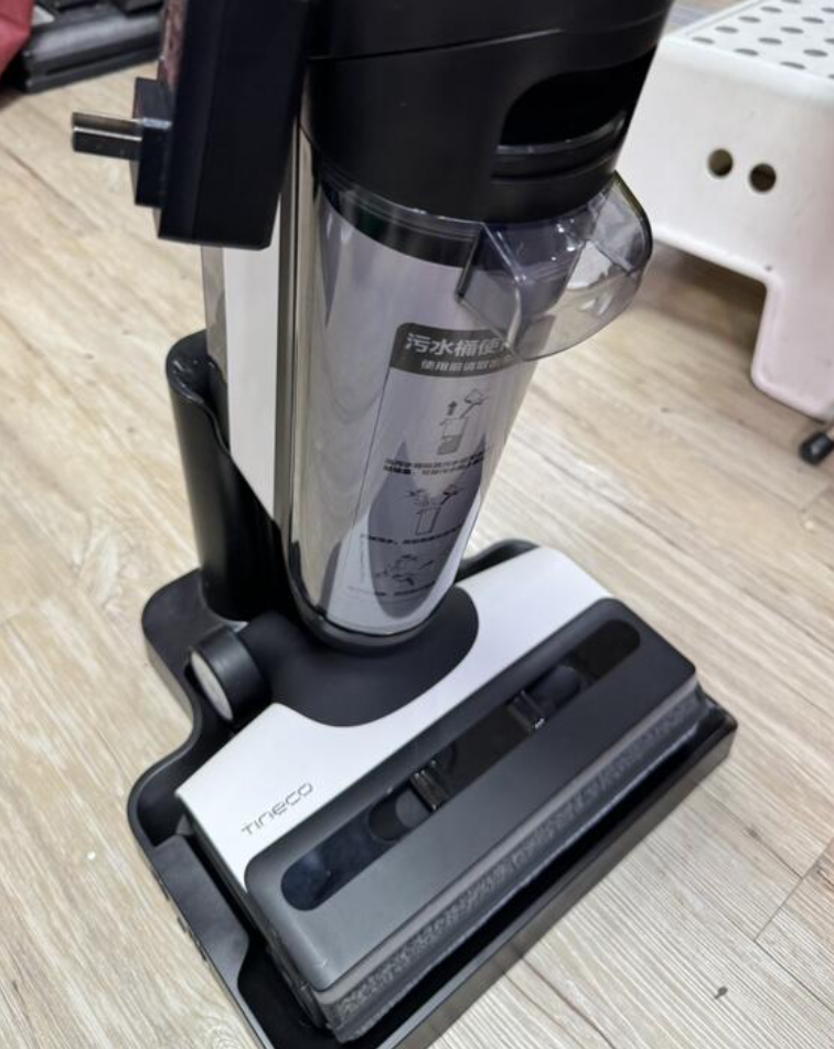 奇機通訊【Tineco 添可】FW23020ECN Chorus Air 無線洗地機 更換電池 維修 清潔 保養