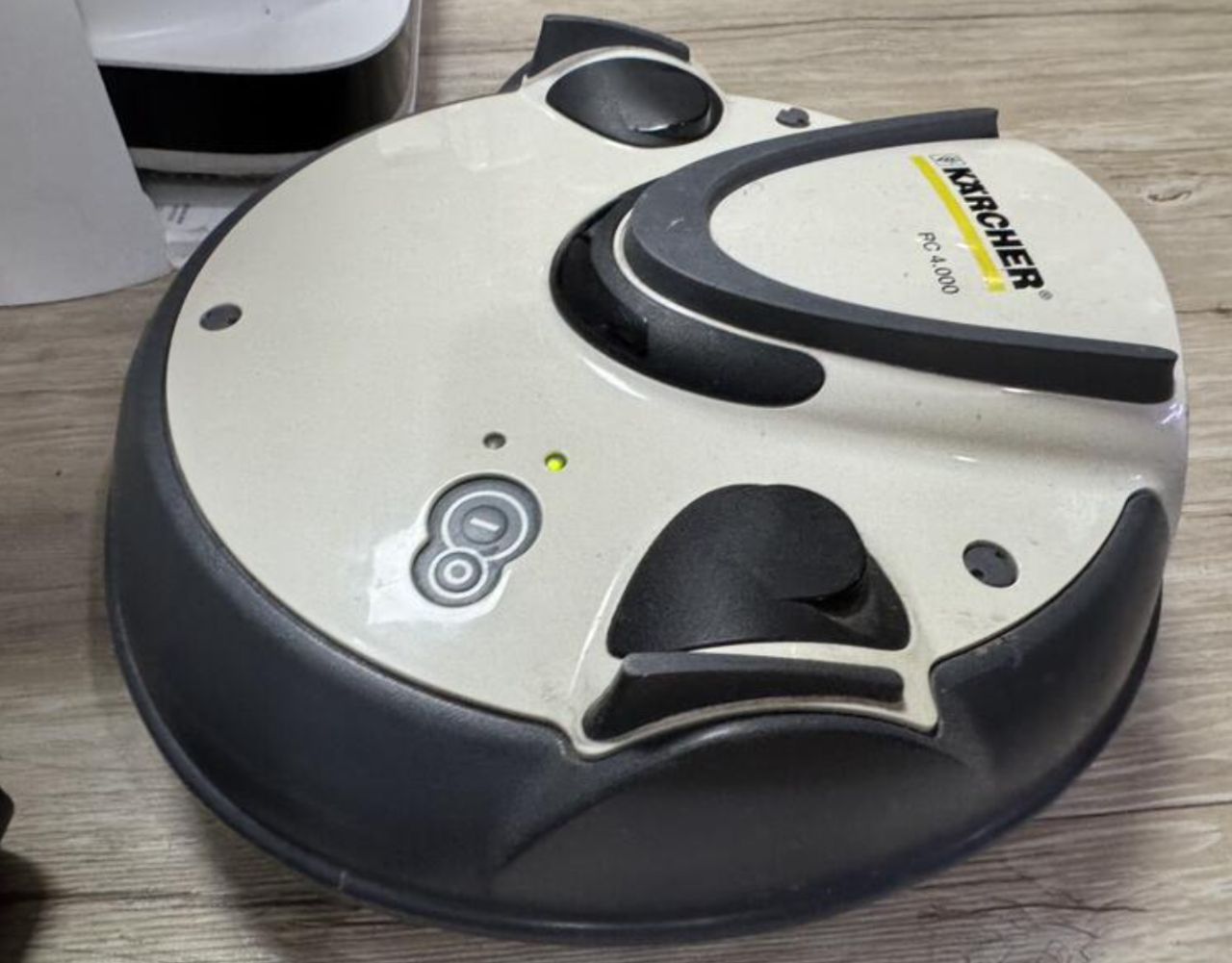 奇機通訊【德國凱馳】 RC 4000智慧集塵掃地機器人 電池維修更換 維修 清潔 保養