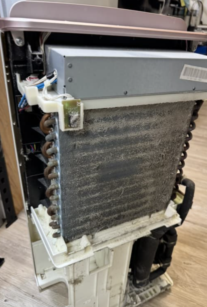 奇機通訊【HITACHI日立】除濕機 RD-14FR 維修 清潔 保養